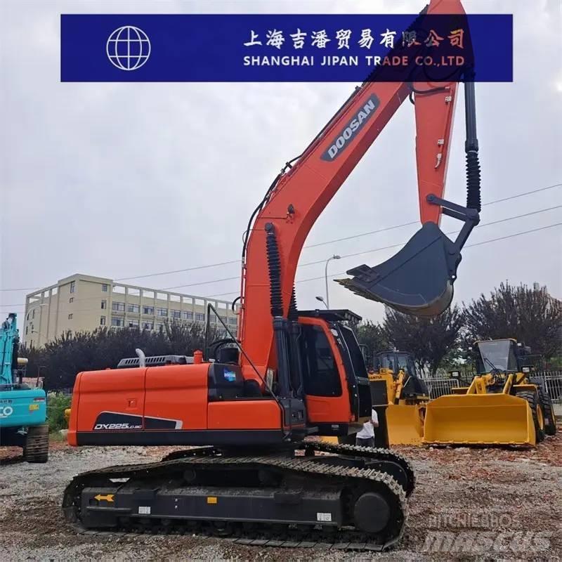 Doosan DX 225 Bageri guseničari