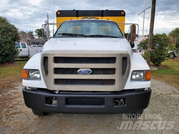 Ford F 650 XL SD Kamioni za piljevinu