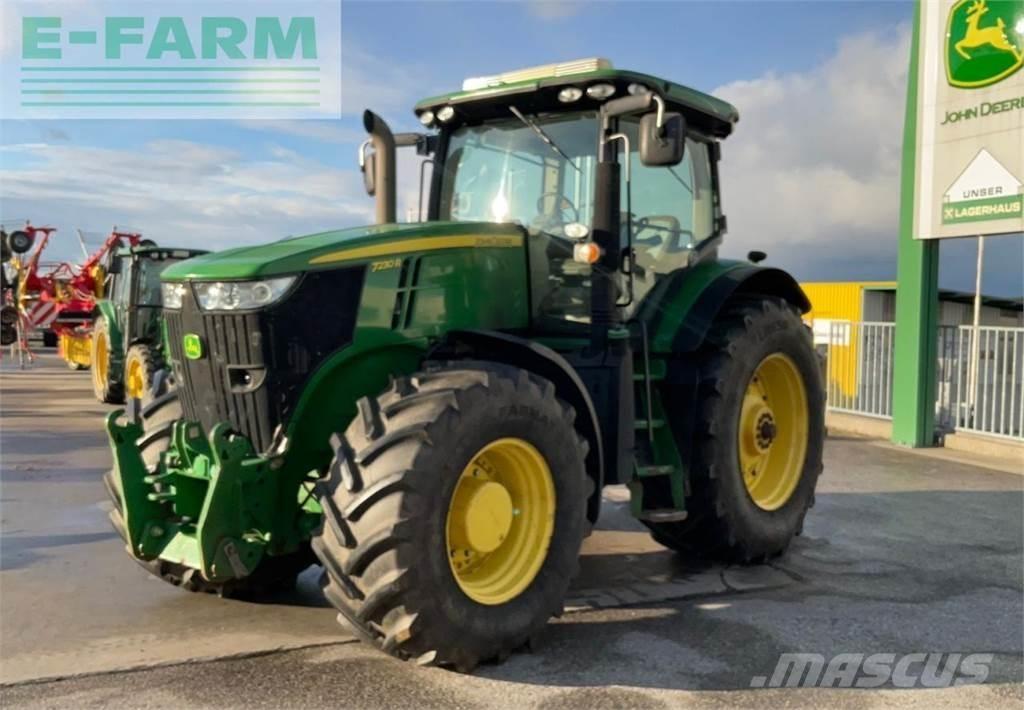 John Deere 7230R Traktori