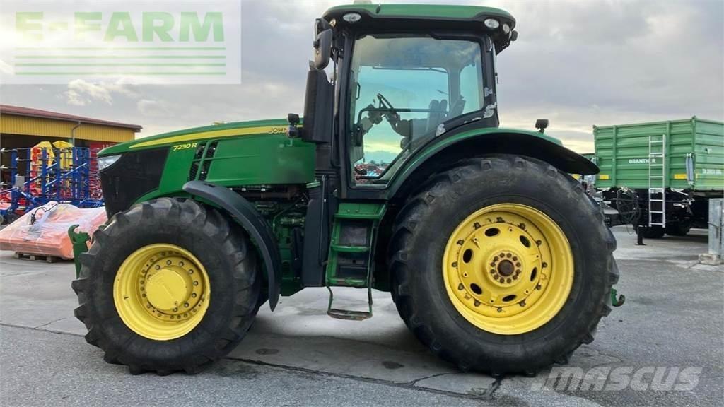 John Deere 7230R Traktori