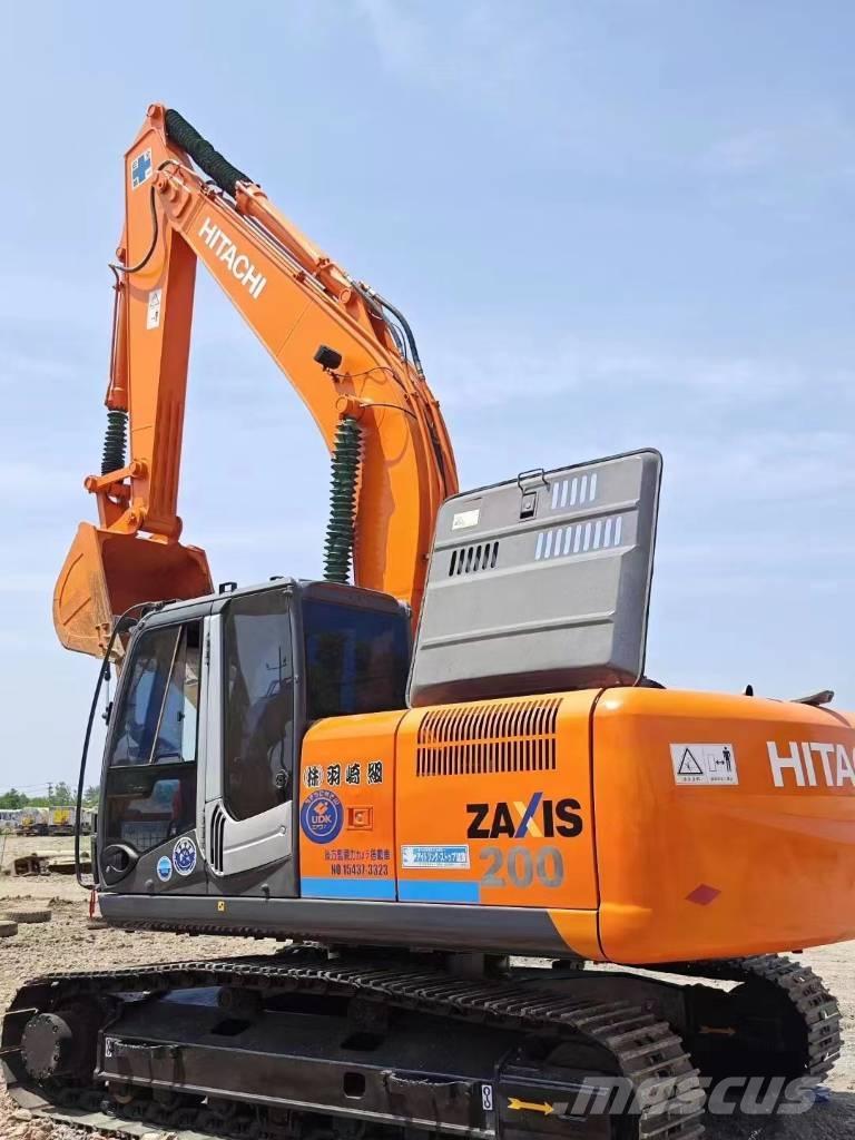 Hitachi ZX200 Bageri guseničari