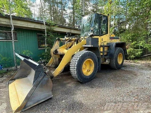 Komatsu WA 180-3 Utovarivači na točkove