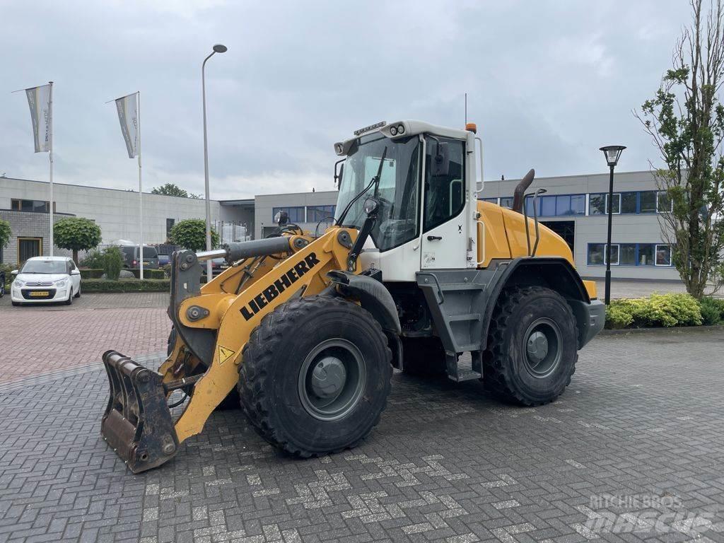 Liebherr L538 Utovarivači na točkove