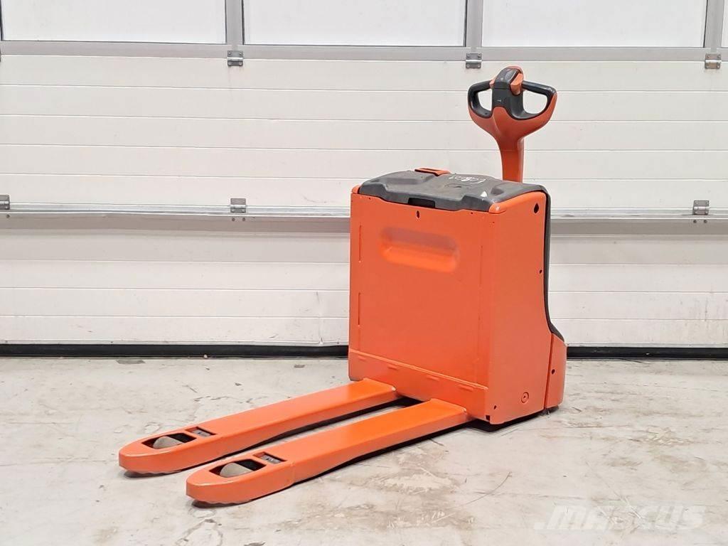 Linde T16 Nisko podizni električni viljuškar