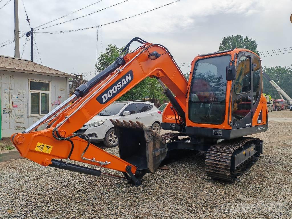 Doosan DX 75-9 C Mini bageri < 7t