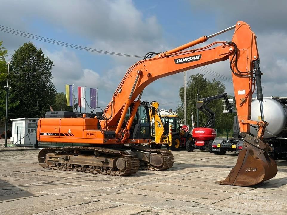 Doosan DX 300 LC-3 Bageri guseničari