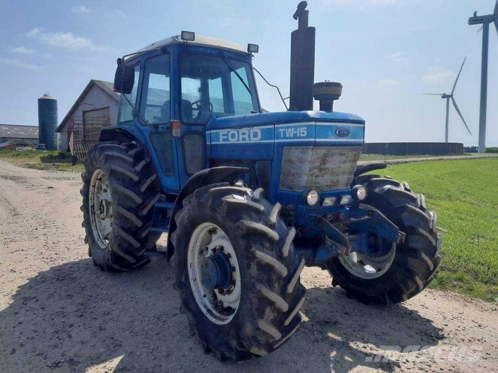 Fordson TW 15 Traktori