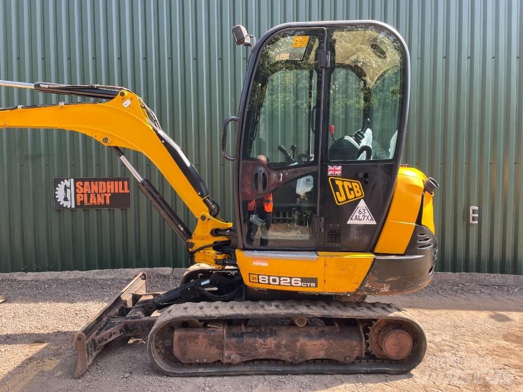 JCB 8026 CTS Mini bageri < 7t