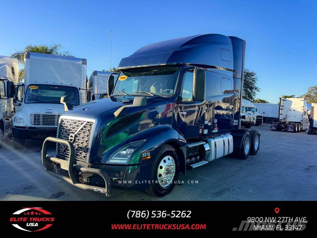 Volvo Commercial VNL Tegljači