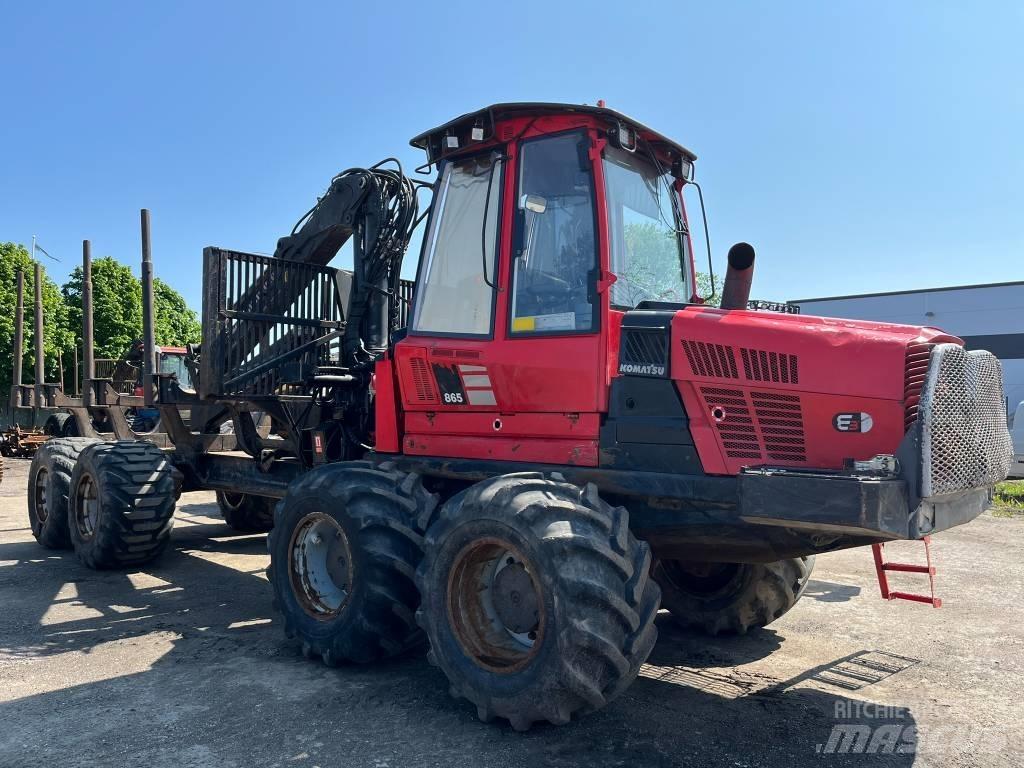 Komatsu 865 Forvarderi
