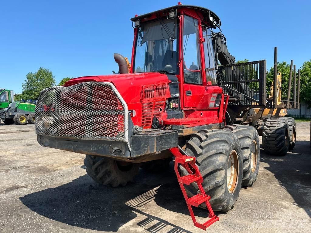 Komatsu 865 Forvarderi