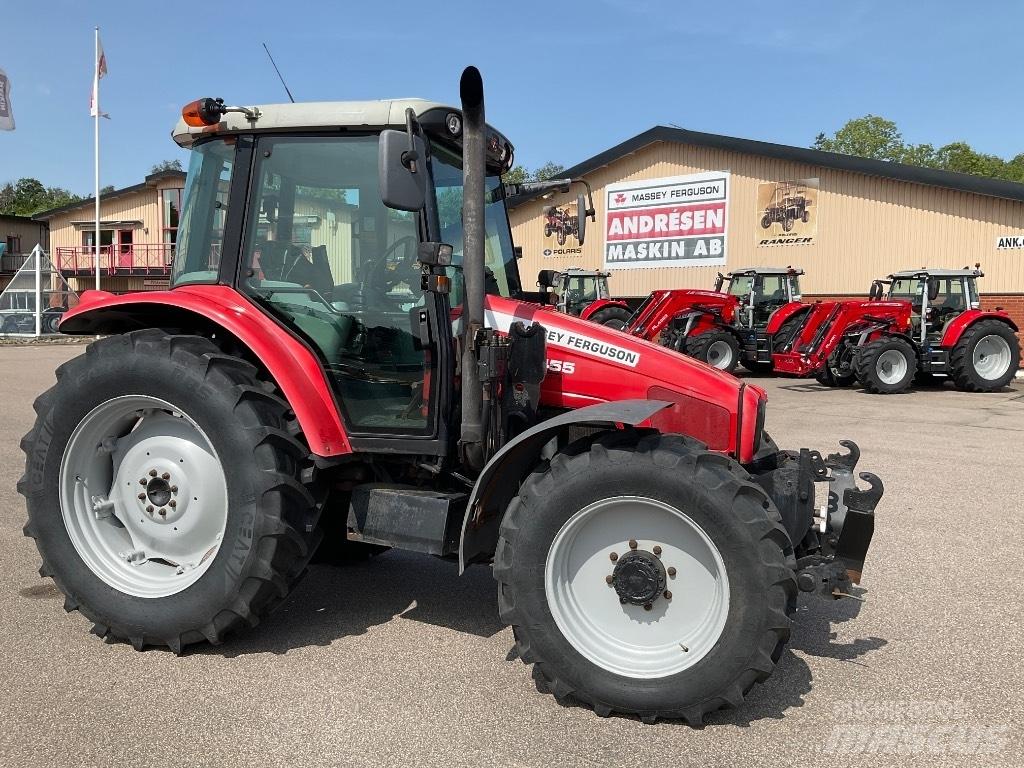 Massey Ferguson 5455 Traktori