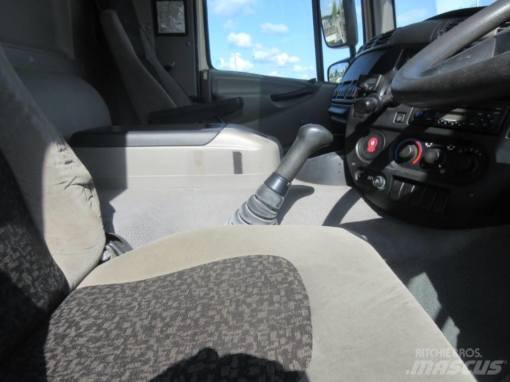 DAF 65CF300 Kamioni sa kranom