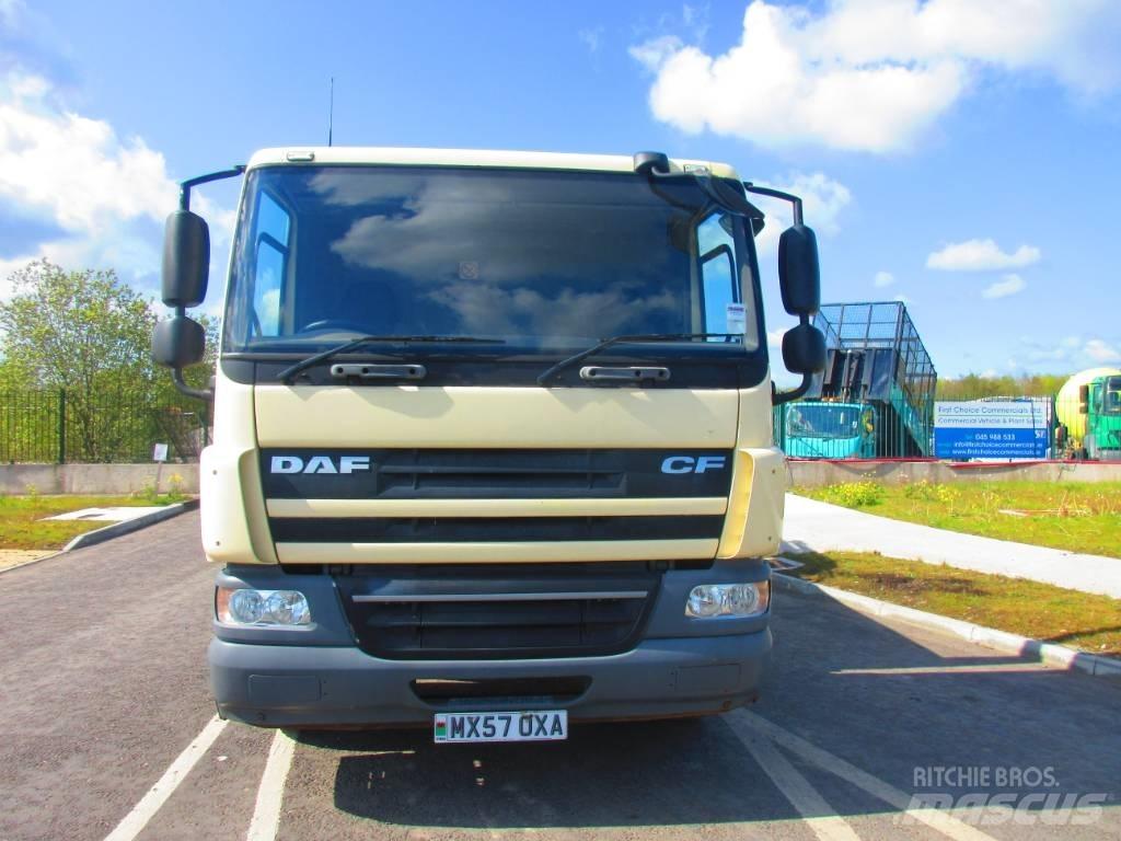 DAF 65CF300 Kamioni sa kranom