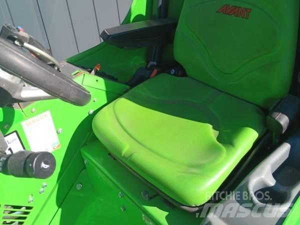 Avant E6 Skid steer mini utovarivači