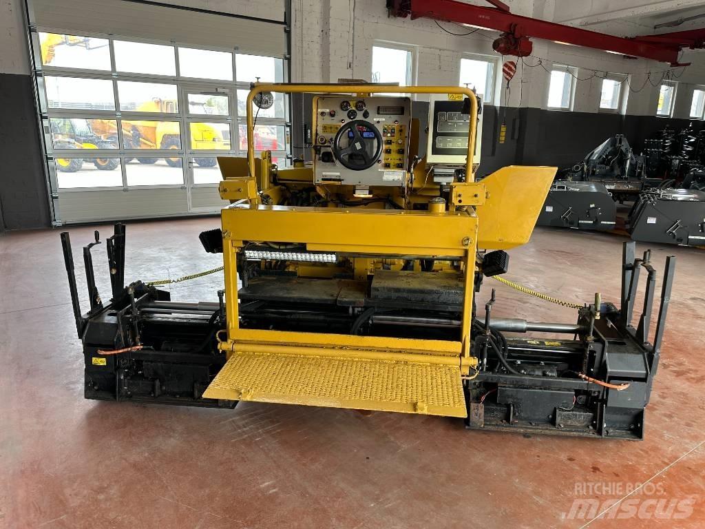 CAT AP 255 E Asfaltni finišeri
