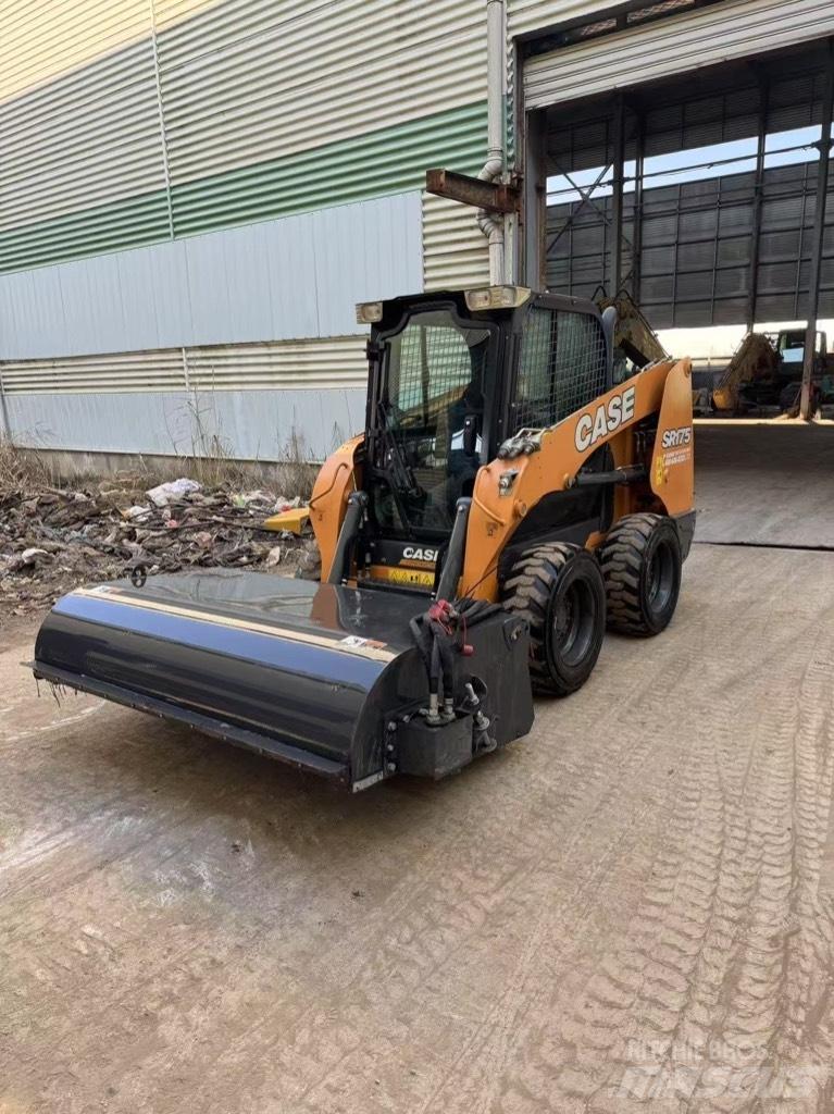 CASE SR 175 Skid steer mini utovarivači