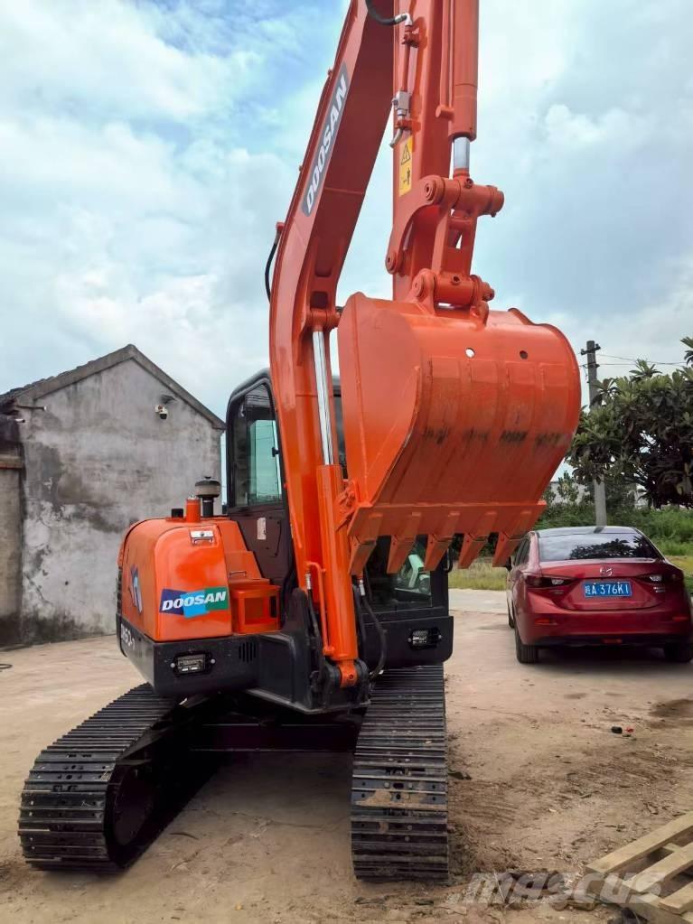 Doosan DH 60-7 Mini bageri < 7t