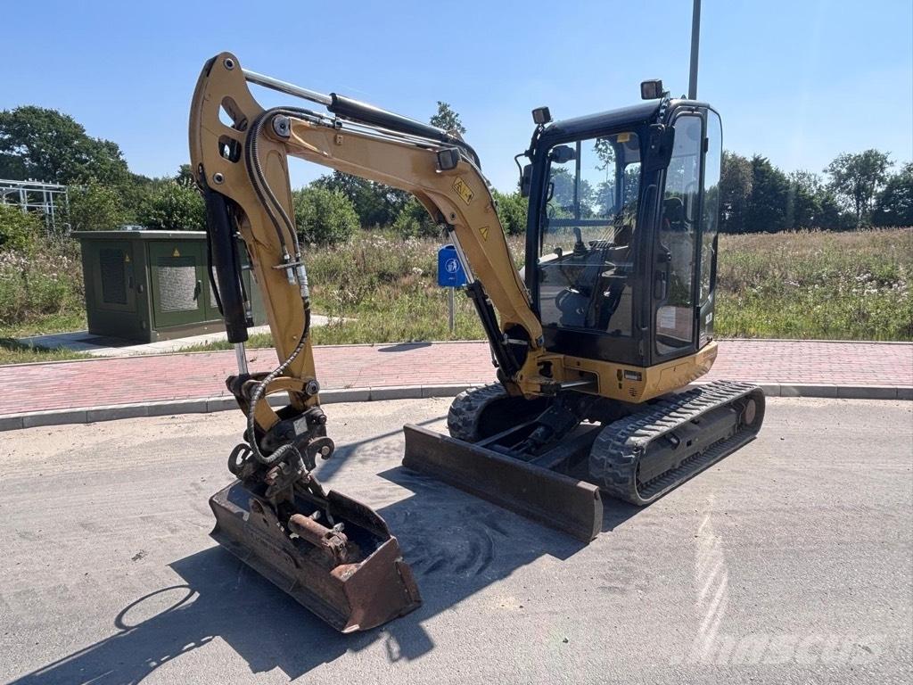 CAT 302.7D Mini bageri < 7t