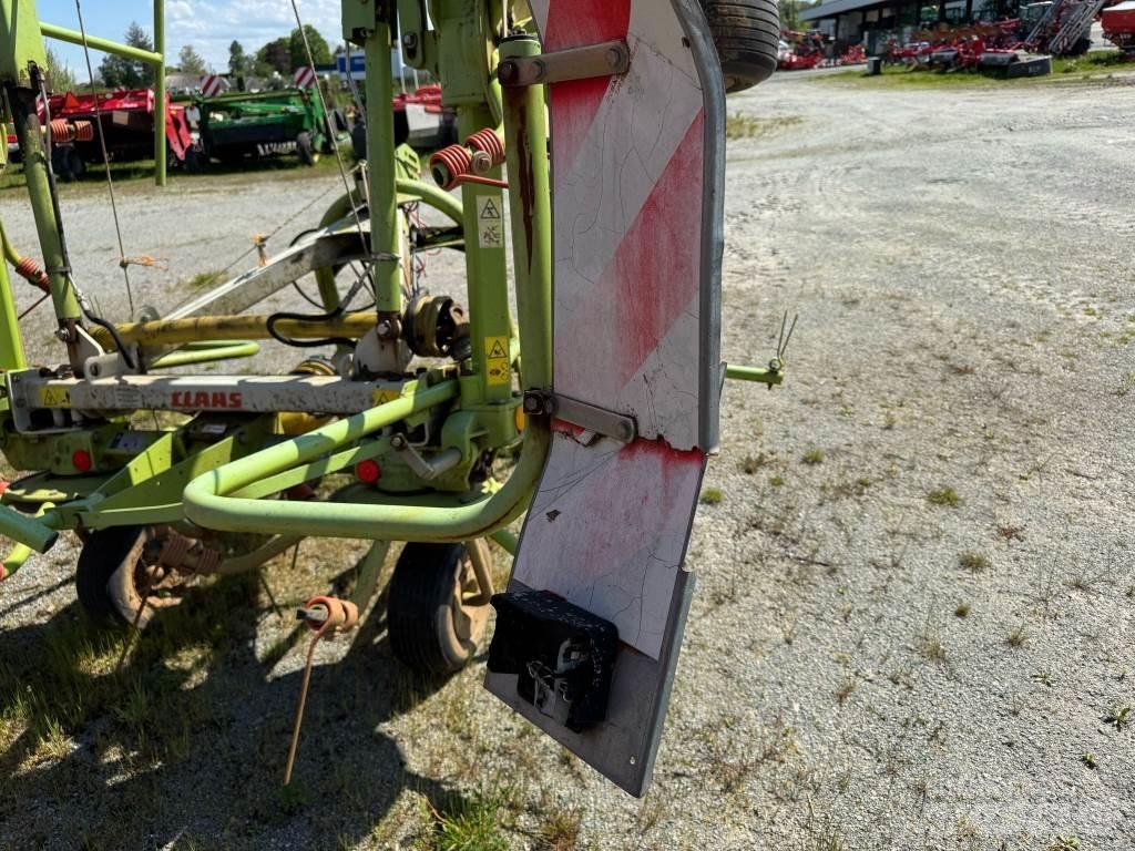 CLAAS VOLTO670 Okretači i sakupljači sena