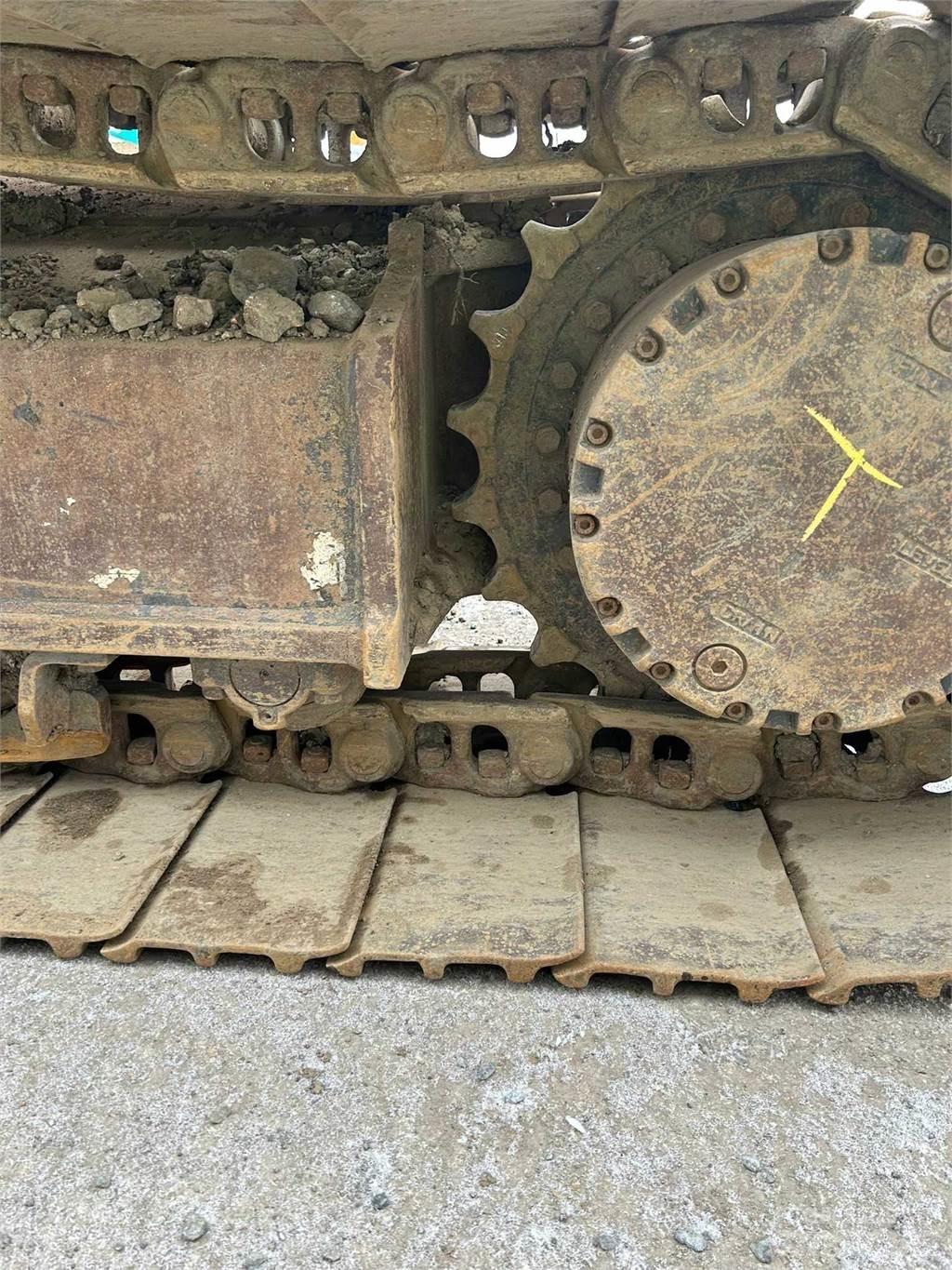 CASE CX210D Bageri guseničari