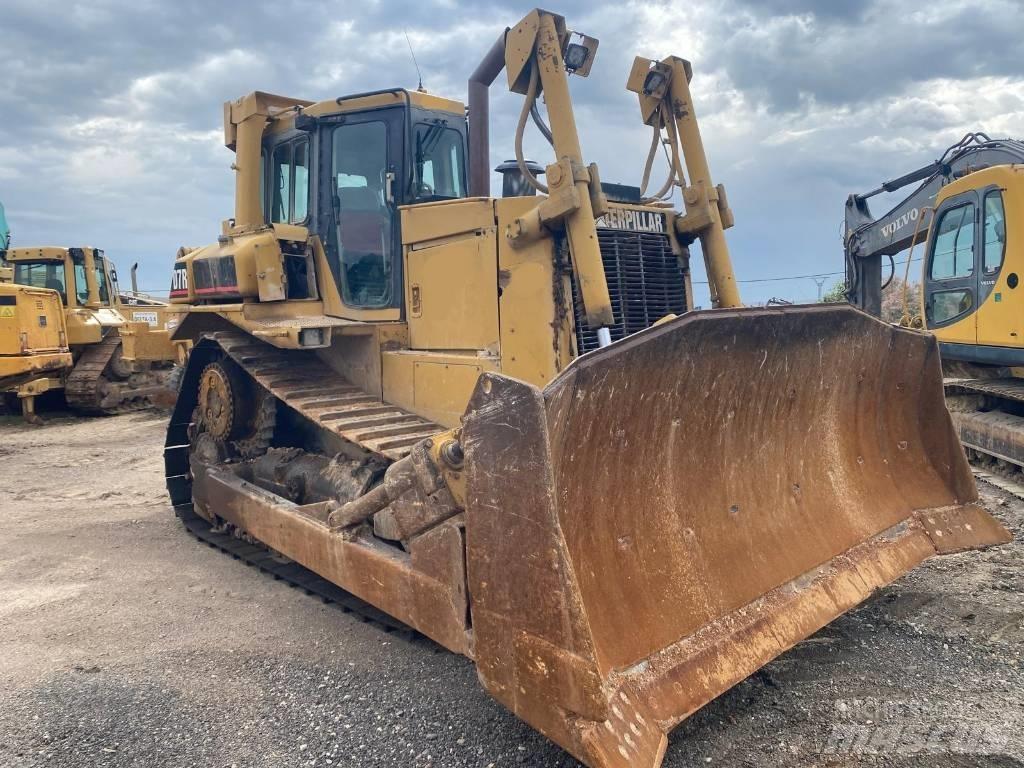 CAT D 7 R Buldožeri guseničari