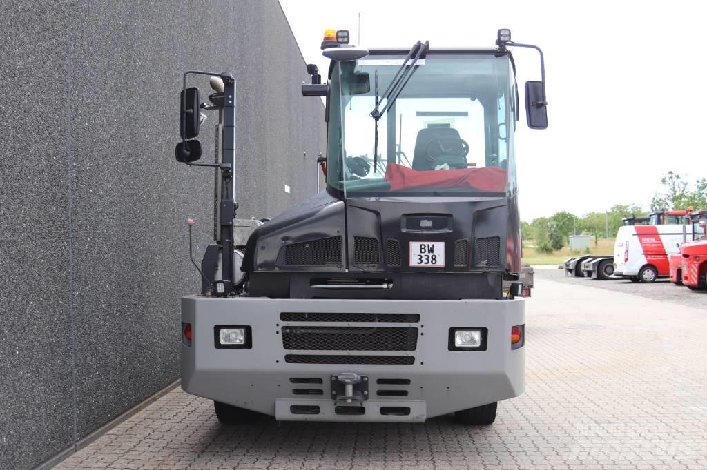 Kalmar TR 618 i Terminalni tegljači