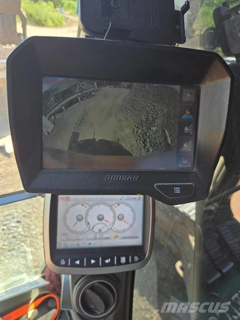 Doosan DX 300 LC-5 Bageri guseničari