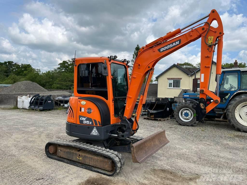 Doosan DX35Z Mini bageri < 7t