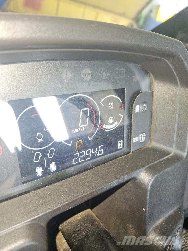 John Deere XUV865M Terenska vozila