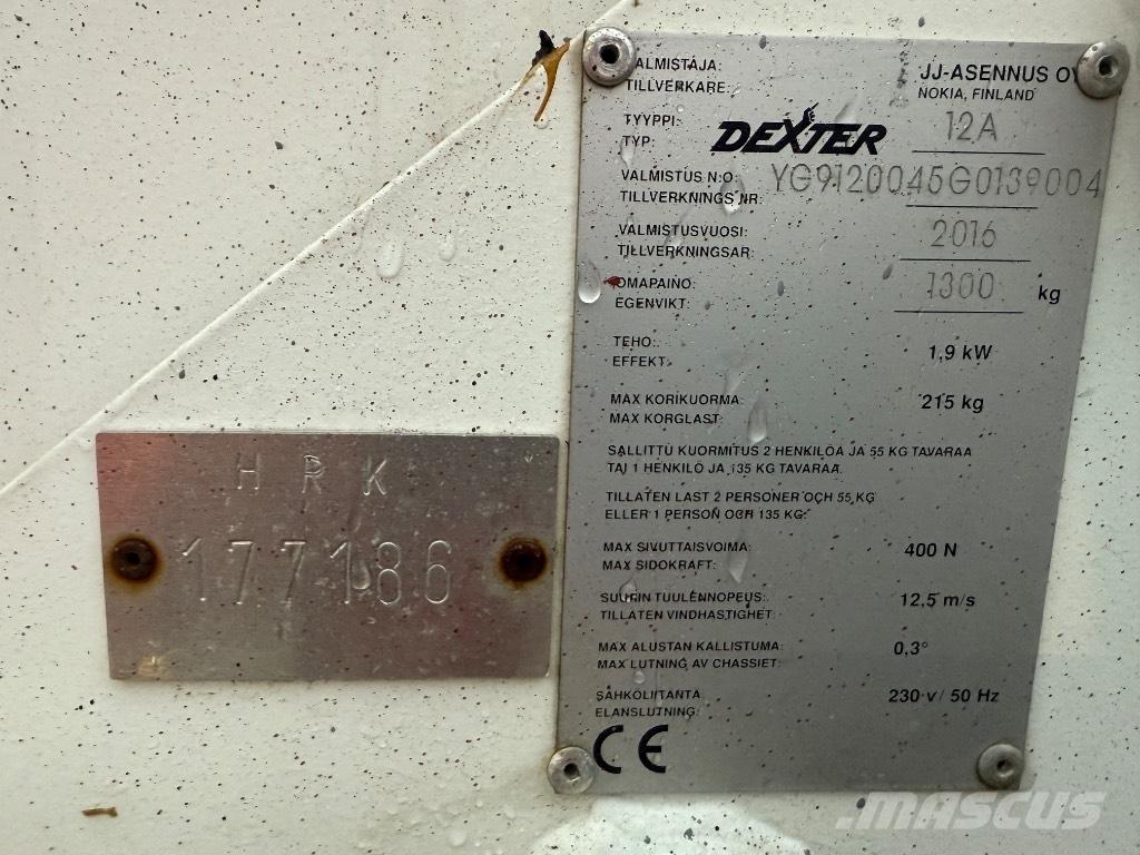 Dexter 12 A Vučne prikolice se podiznom košarom