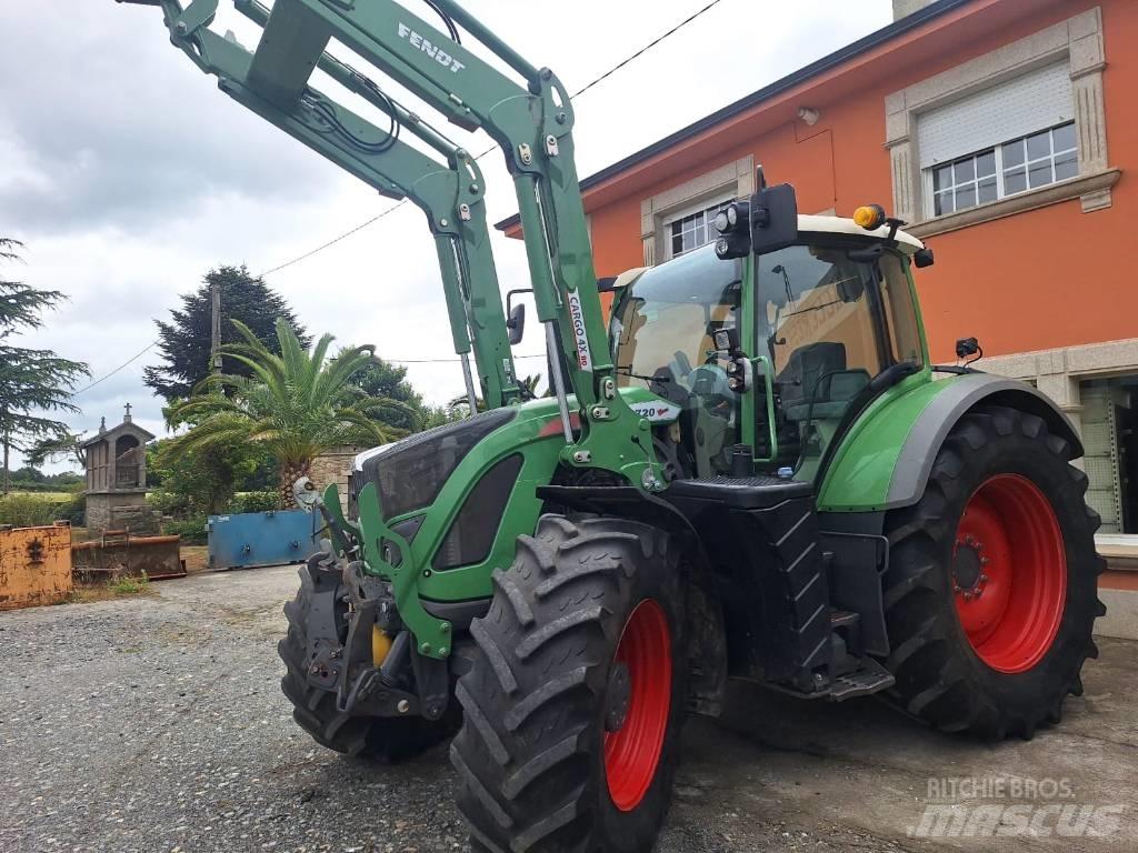 Fendt 720 Vario Traktori