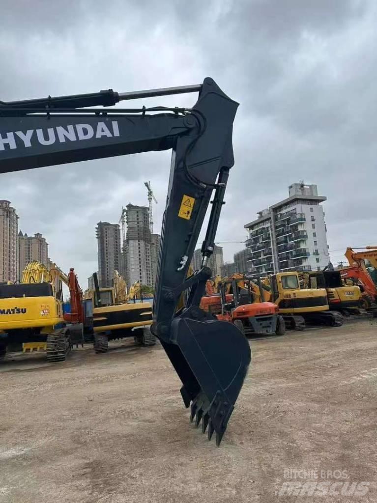 Hyundai 225LC-9T Bageri guseničari