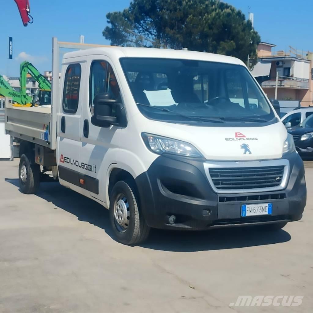 Peugeot Boxer Sanduk kombiji
