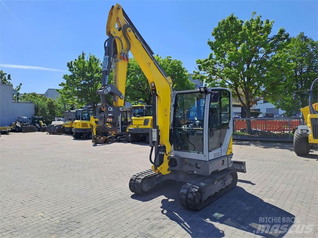 Wacker Neuson ET42 Bageri guseničari