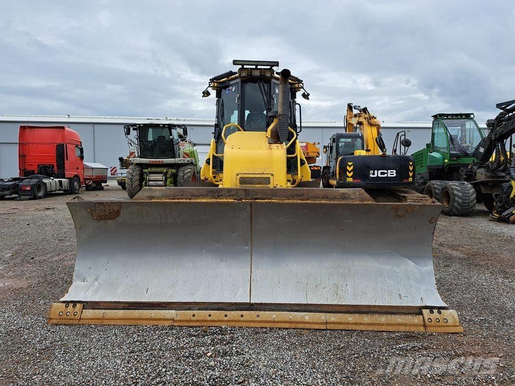 Komatsu D 61 PXi-24 Buldožeri guseničari