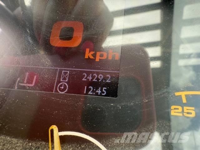 JCB 540-140 Teleskopski viljuškari