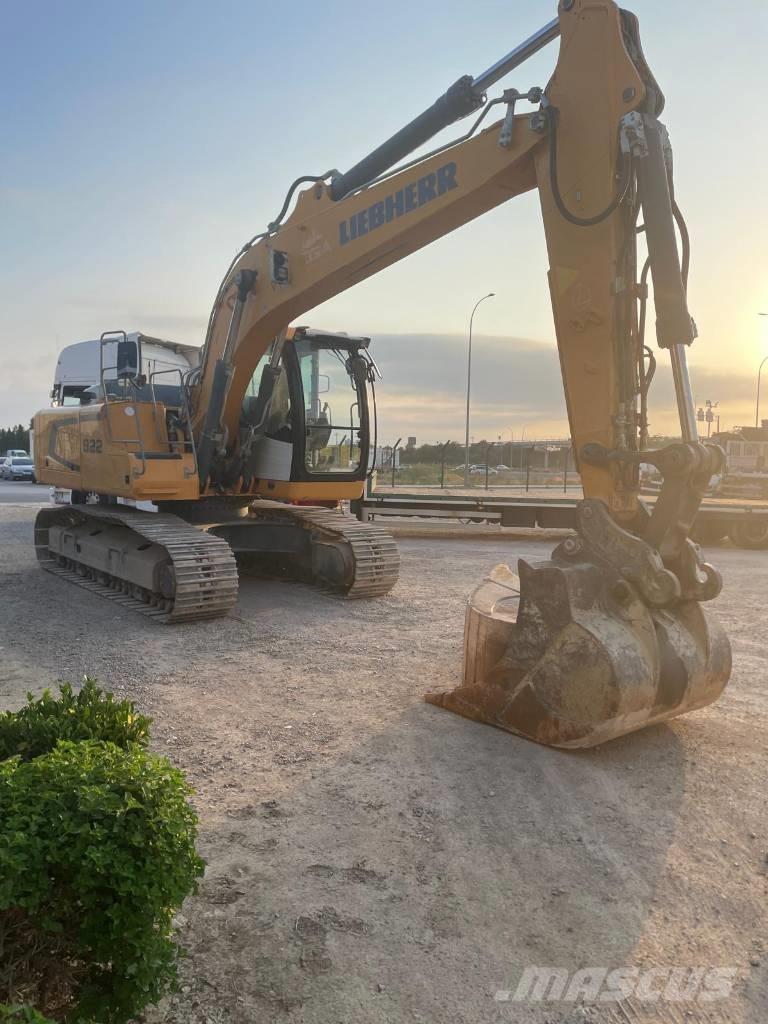 Liebherr R922 NLC Bageri guseničari