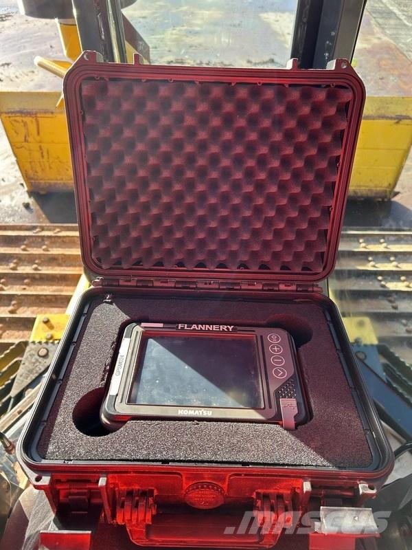 Komatsu D 61 PXi-24 Buldožeri guseničari