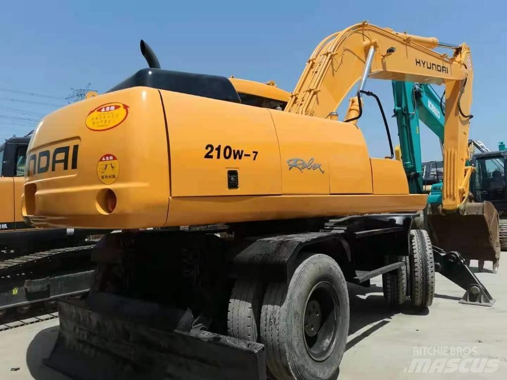Hyundai R210W-7 Bageri točkaši