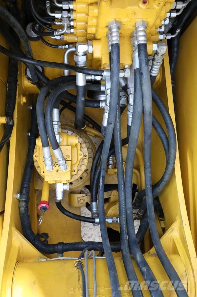 Komatsu PC 130-7 Bageri guseničari