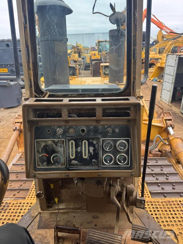 CAT D 8 N Buldožeri guseničari