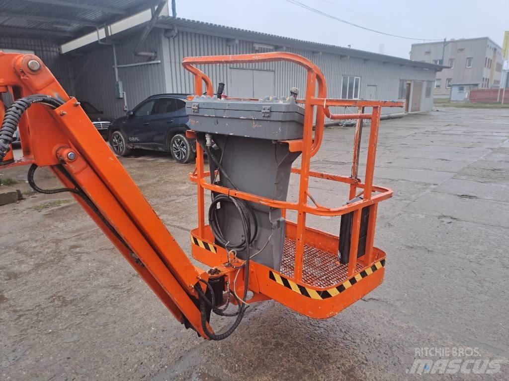 JLG E 300 AJP Zglobne podizne platforme