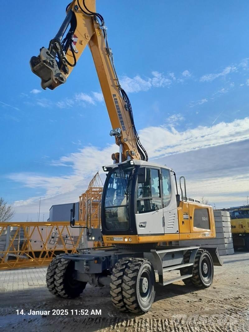 Liebherr A924 Bageri točkaši