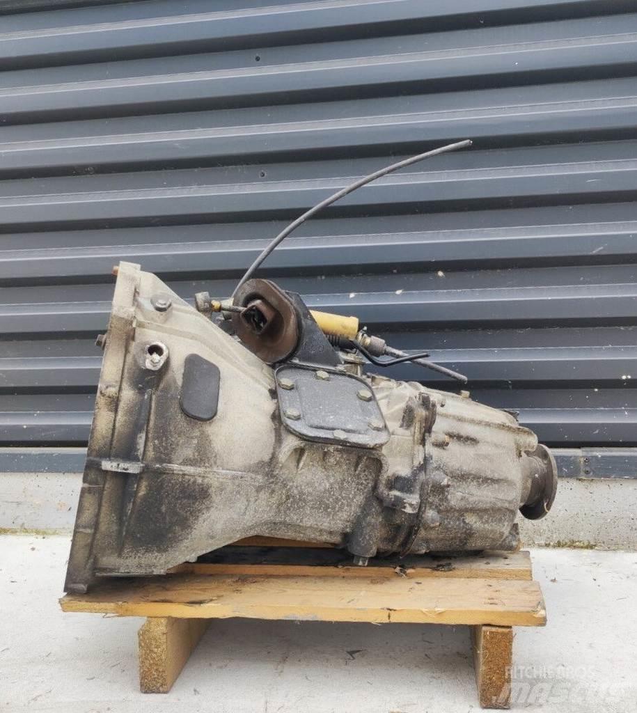 ZF 6S300 Menjači