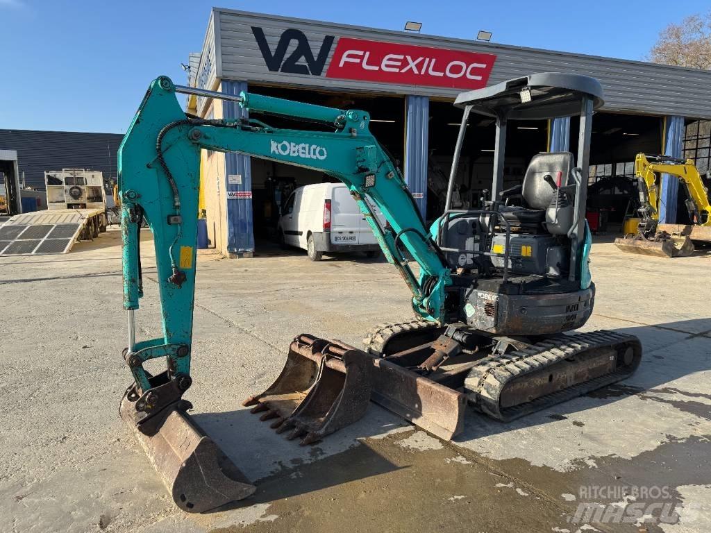 Kobelco SK 27 Mini bageri < 7t