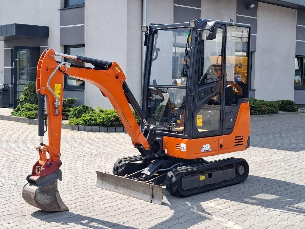 Hitachi ZX 19-6 Mini bageri < 7t