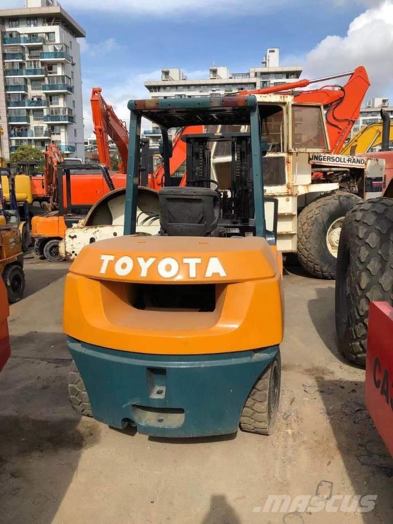 Toyota FD 50 Dizelski viljuškari