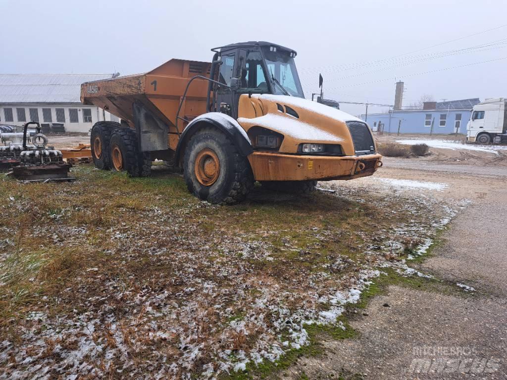 CASE 340 Zglobni damperi