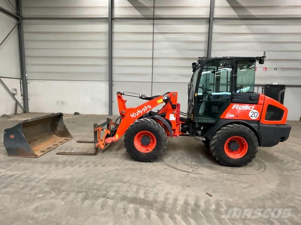 Kubota R 090 Utovarivači na točkove